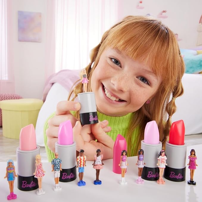 Barbie mini Fashionista Core Doll