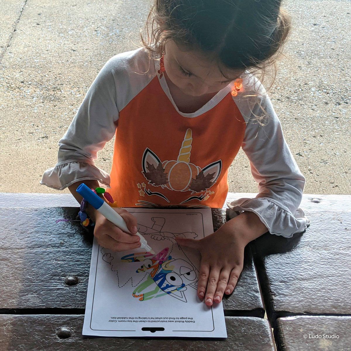 Bluey Imagina/ Tinta Mágica Cuadros con Páginas para Colorear y Actividades (¡2 Libros en 1!)